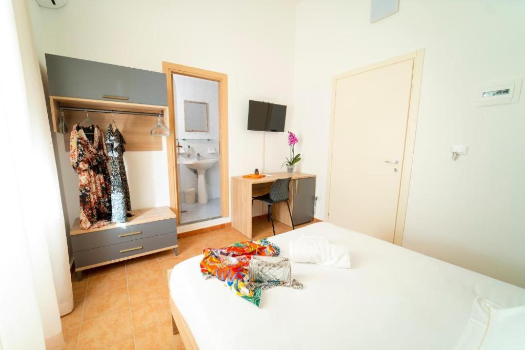 Ballaro' Hotel - Budget Room Palermo Zewnętrze zdjęcie